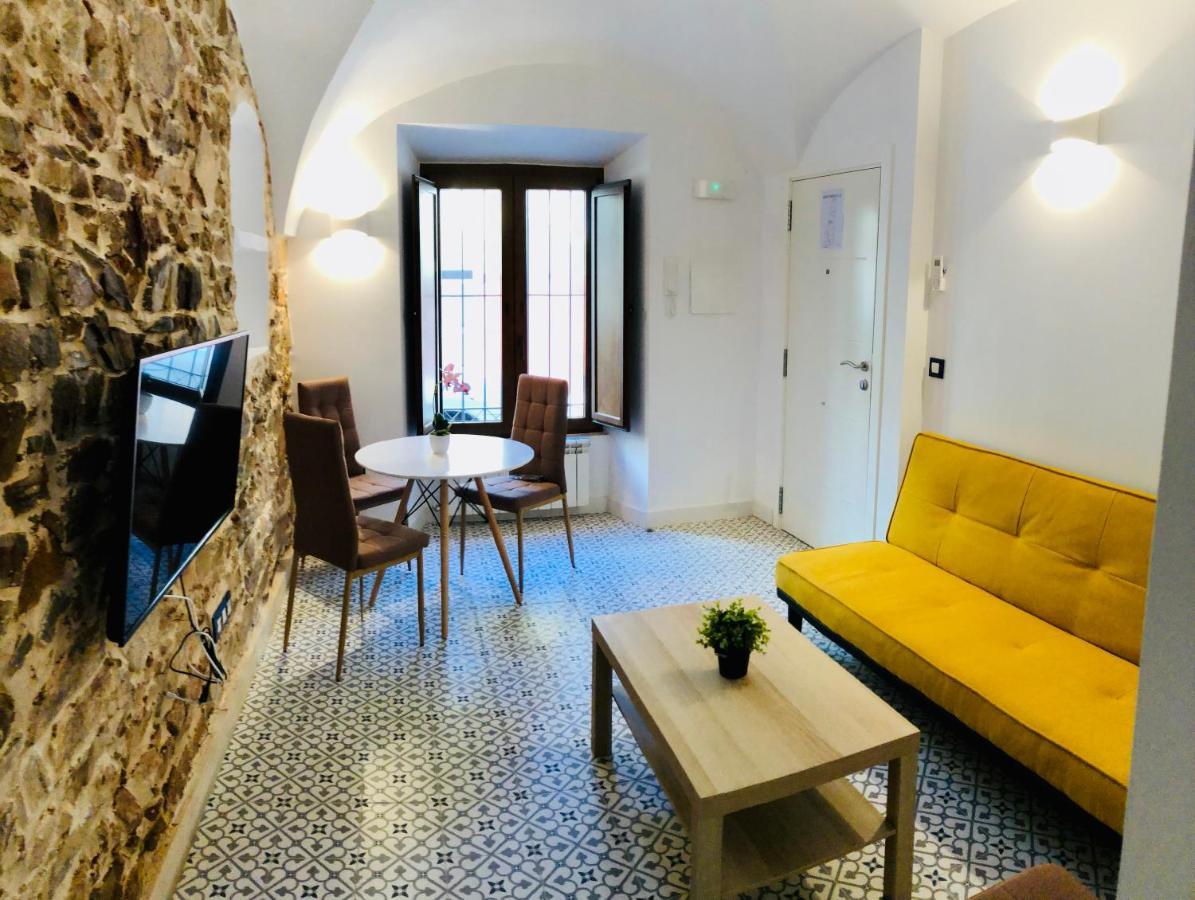 Al-Qazeres Suites Касерес Экстерьер фото
