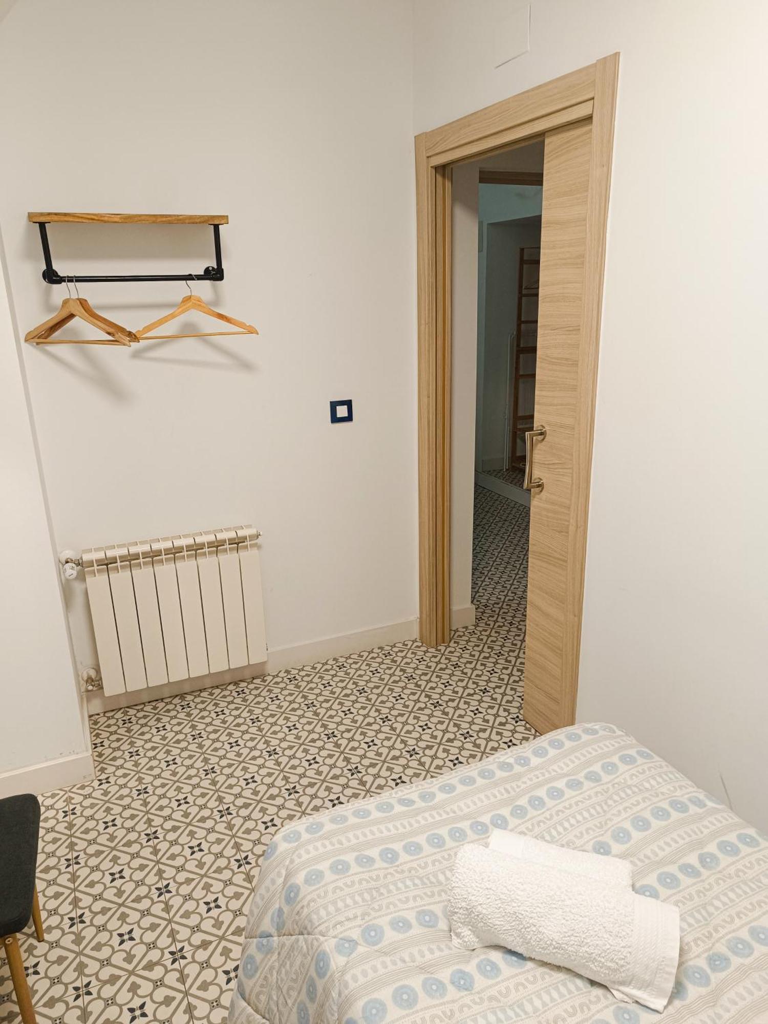 Al-Qazeres Suites Касерес Экстерьер фото